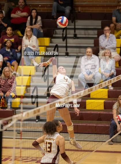 Thumbnail 1 in Cactus Shadows @ Salpointe Catholic (4A Quarterfinal) photogallery.
