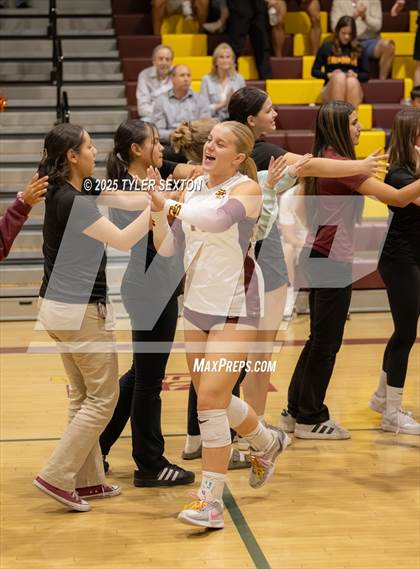 Thumbnail 3 in Cactus Shadows @ Salpointe Catholic (4A Quarterfinal) photogallery.