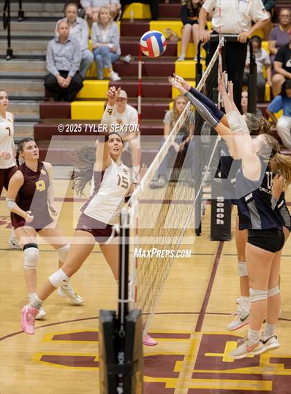 Thumbnail 1 in Cactus Shadows @ Salpointe Catholic (4A Quarterfinal) photogallery.