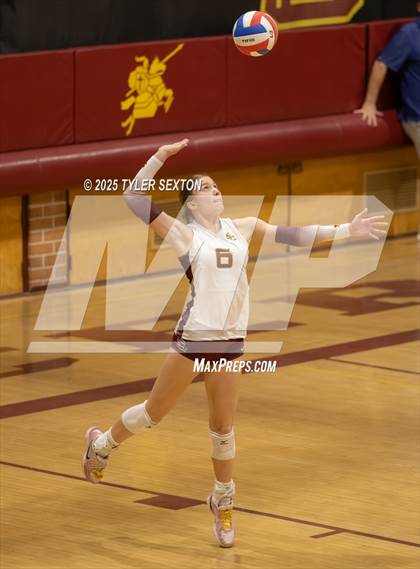 Thumbnail 2 in Cactus Shadows @ Salpointe Catholic (4A Quarterfinal) photogallery.