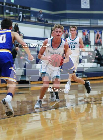 Thumbnail 2 in Cyprus vs. Farmington (CC Winter Invitational) photogallery.