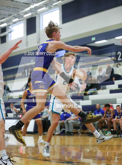 Thumbnail 2 in Cyprus vs. Farmington (CC Winter Invitational) photogallery.