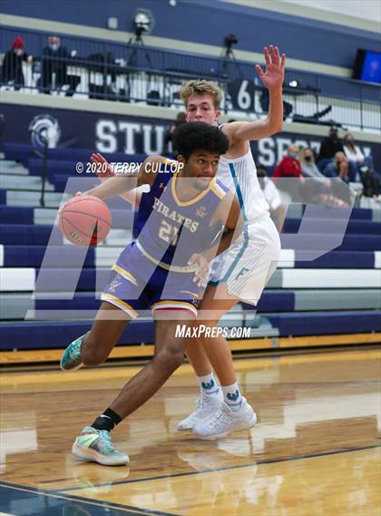 Thumbnail 3 in Cyprus vs. Farmington (CC Winter Invitational) photogallery.