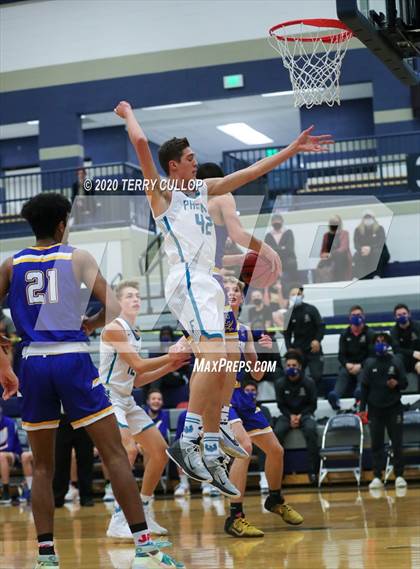 Thumbnail 1 in Cyprus vs. Farmington (CC Winter Invitational) photogallery.