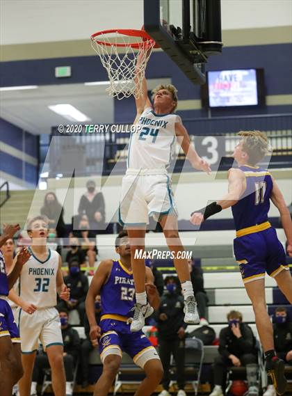 Thumbnail 1 in Cyprus vs. Farmington (CC Winter Invitational) photogallery.