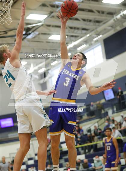 Thumbnail 2 in Cyprus vs. Farmington (CC Winter Invitational) photogallery.