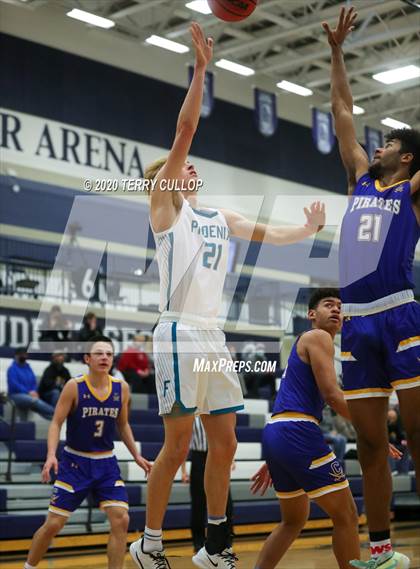 Thumbnail 1 in Cyprus vs. Farmington (CC Winter Invitational) photogallery.