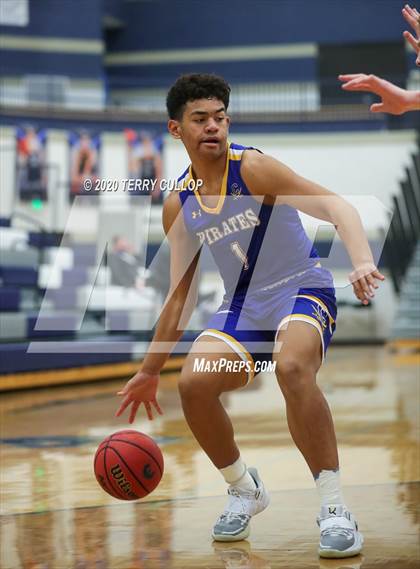 Thumbnail 1 in Cyprus vs. Farmington (CC Winter Invitational) photogallery.
