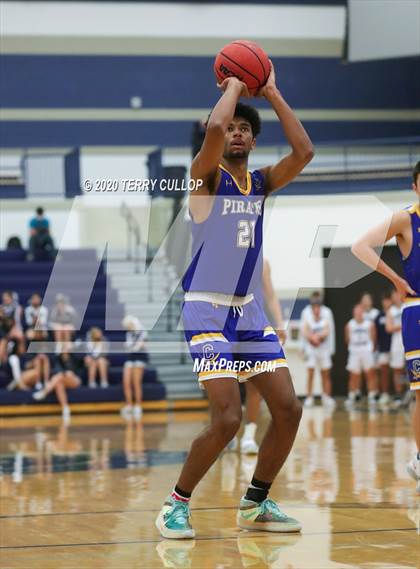 Thumbnail 1 in Cyprus vs. Farmington (CC Winter Invitational) photogallery.