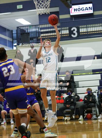 Thumbnail 1 in Cyprus vs. Farmington (CC Winter Invitational) photogallery.