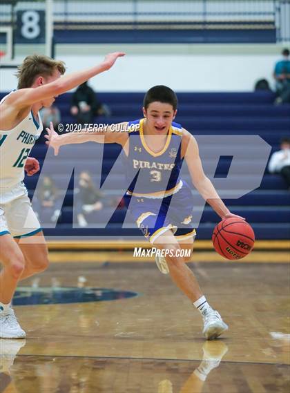 Thumbnail 1 in Cyprus vs. Farmington (CC Winter Invitational) photogallery.