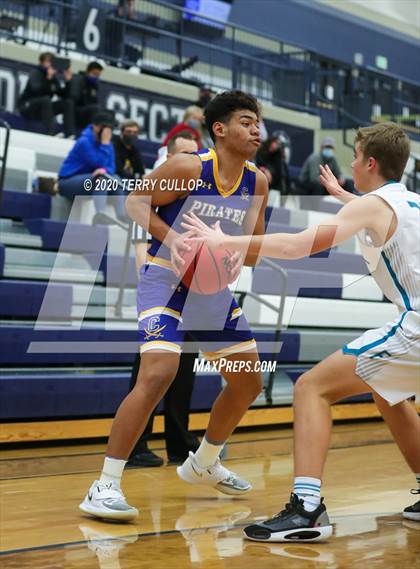 Thumbnail 3 in Cyprus vs. Farmington (CC Winter Invitational) photogallery.