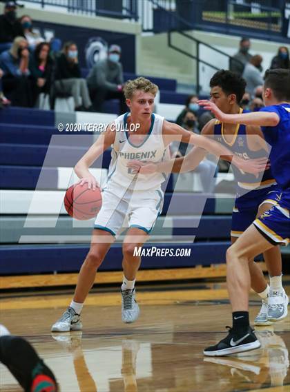 Thumbnail 3 in Cyprus vs. Farmington (CC Winter Invitational) photogallery.