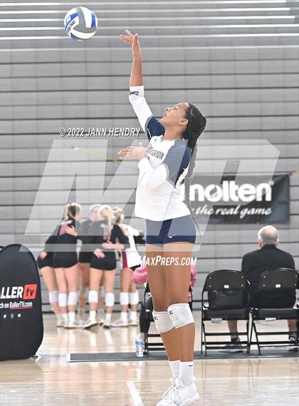 Thumbnail 3 in Sierra Canyon vs. 'Iolani (Durango Fall Classic) photogallery.