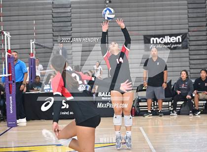 Thumbnail 1 in Sierra Canyon vs. 'Iolani (Durango Fall Classic) photogallery.