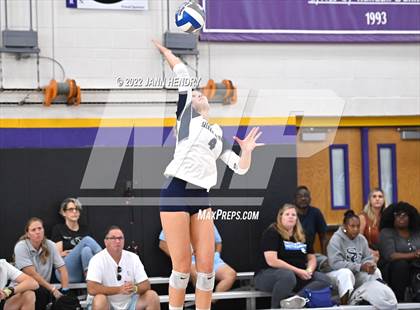 Thumbnail 3 in Sierra Canyon vs. 'Iolani (Durango Fall Classic) photogallery.