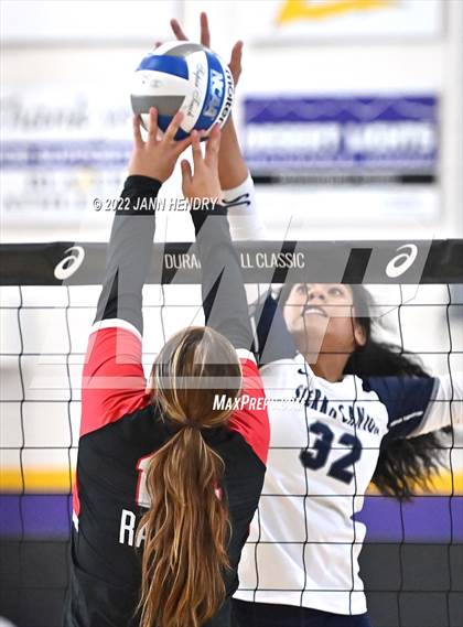 Thumbnail 1 in Sierra Canyon vs. 'Iolani (Durango Fall Classic) photogallery.