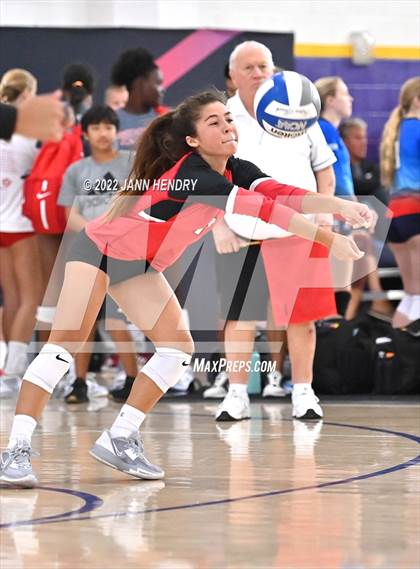 Thumbnail 1 in Sierra Canyon vs. 'Iolani (Durango Fall Classic) photogallery.