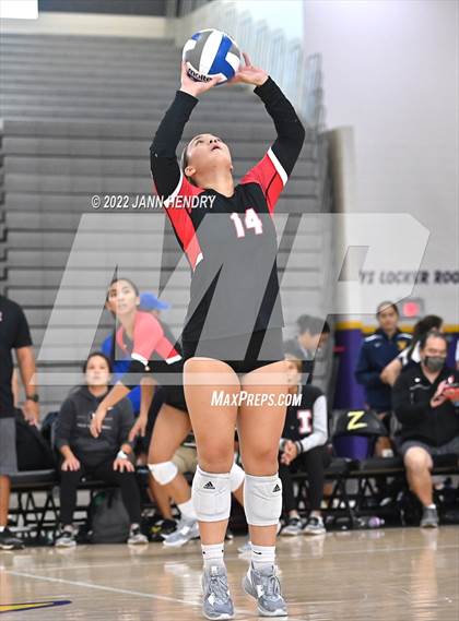 Thumbnail 3 in Sierra Canyon vs. 'Iolani (Durango Fall Classic) photogallery.