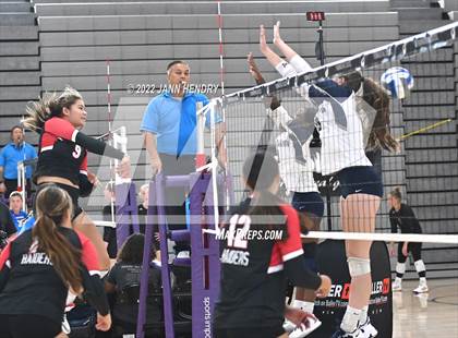 Thumbnail 2 in Sierra Canyon vs. 'Iolani (Durango Fall Classic) photogallery.