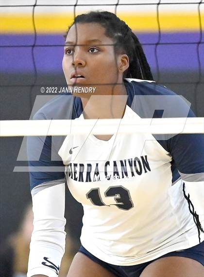 Thumbnail 3 in Sierra Canyon vs. 'Iolani (Durango Fall Classic) photogallery.