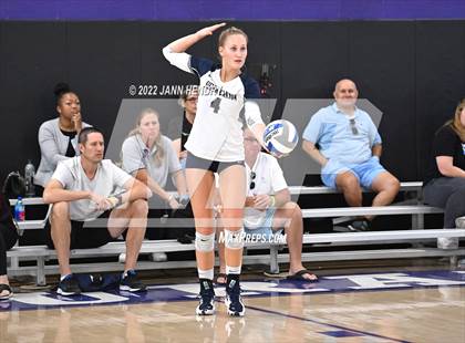 Thumbnail 2 in Sierra Canyon vs. 'Iolani (Durango Fall Classic) photogallery.