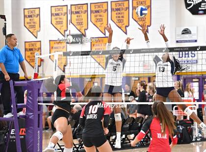 Thumbnail 3 in Sierra Canyon vs. 'Iolani (Durango Fall Classic) photogallery.