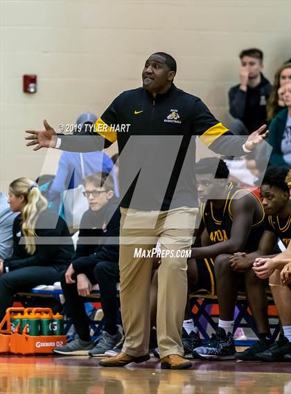 Thumbnail 2 in Avon @ Plainfield photogallery.