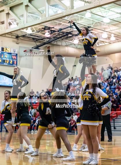 Thumbnail 3 in Avon @ Plainfield photogallery.