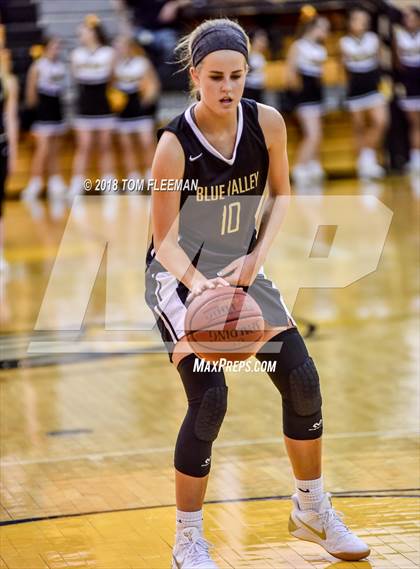 Thumbnail 2 in West vs Blue Valley (KSHSAA 6A Sub State Playoff) photogallery.