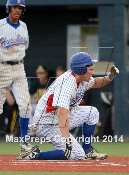 Thumbnail 2 in Galena vs Reno (NIAA D1 North Region Semifinal Playoff) photogallery.