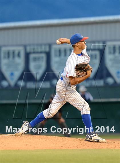 Thumbnail 3 in Galena vs Reno (NIAA D1 North Region Semifinal Playoff) photogallery.
