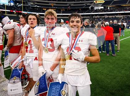 Thumbnail 2 in Albany vs. Mart (UIL 2A D2 Football Final) photogallery.