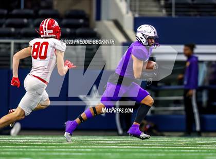 Thumbnail 3 in Albany vs. Mart (UIL 2A D2 Football Final) photogallery.