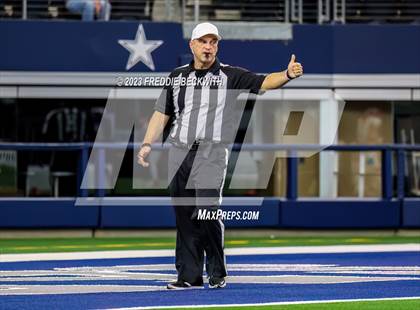 Thumbnail 1 in Albany vs. Mart (UIL 2A D2 Football Final) photogallery.