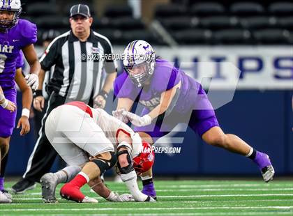 Thumbnail 2 in Albany vs. Mart (UIL 2A D2 Football Final) photogallery.