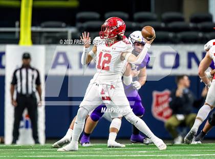 Thumbnail 1 in Albany vs. Mart (UIL 2A D2 Football Final) photogallery.