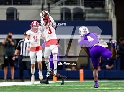 Thumbnail 3 in Albany vs. Mart (UIL 2A D2 Football Final) photogallery.