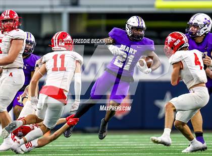 Thumbnail 1 in Albany vs. Mart (UIL 2A D2 Football Final) photogallery.