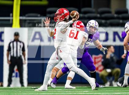 Thumbnail 2 in Albany vs. Mart (UIL 2A D2 Football Final) photogallery.