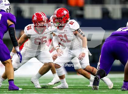 Thumbnail 3 in Albany vs. Mart (UIL 2A D2 Football Final) photogallery.