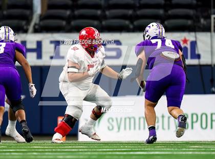 Thumbnail 1 in Albany vs. Mart (UIL 2A D2 Football Final) photogallery.