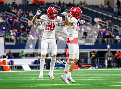Thumbnail 3 in Albany vs. Mart (UIL 2A D2 Football Final) photogallery.