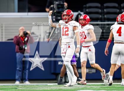 Thumbnail 3 in Albany vs. Mart (UIL 2A D2 Football Final) photogallery.