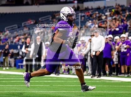 Thumbnail 1 in Albany vs. Mart (UIL 2A D2 Football Final) photogallery.