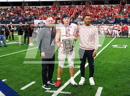 Thumbnail 2 in Albany vs. Mart (UIL 2A D2 Football Final) photogallery.
