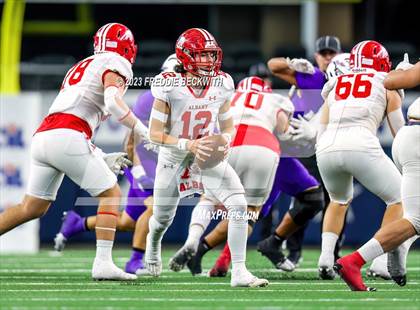 Thumbnail 1 in Albany vs. Mart (UIL 2A D2 Football Final) photogallery.