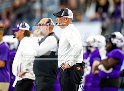 Thumbnail 2 in Albany vs. Mart (UIL 2A D2 Football Final) photogallery.