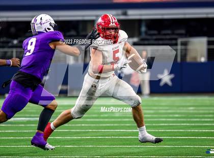 Thumbnail 2 in Albany vs. Mart (UIL 2A D2 Football Final) photogallery.
