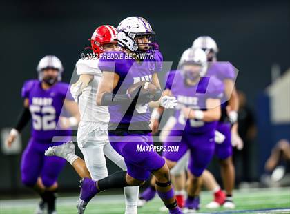Thumbnail 3 in Albany vs. Mart (UIL 2A D2 Football Final) photogallery.